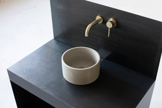Tiny Tub \ Natural Gray \ 